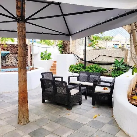 Pool Front In Americas アパート