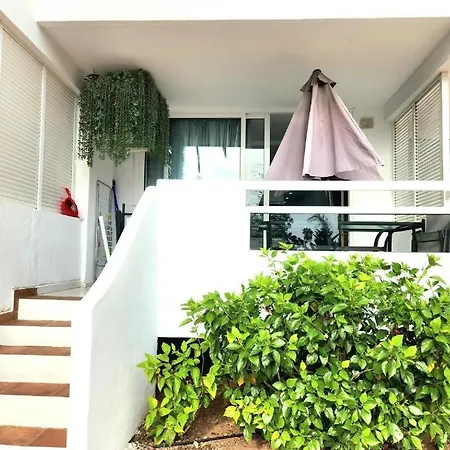 アパート Pool Front In Americas